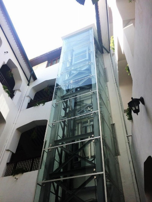 Dhow Palace Hotel image 15