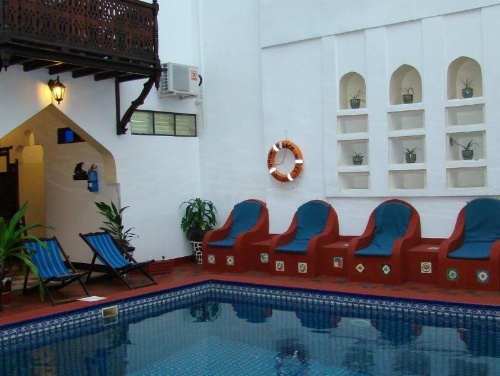 Dhow Palace Hotel image 19