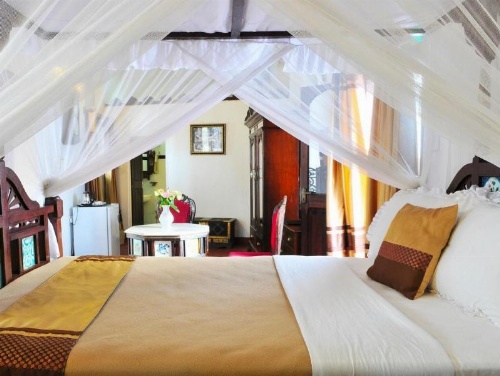 Dhow Palace Hotel image 34