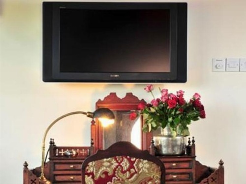 Dhow Palace Hotel image 36